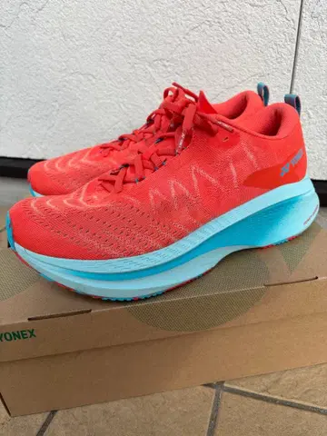 요넥스 카본 크루즈 XR 러닝 신발 파워크션