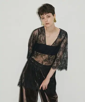 라벨에튜드 레이스 상의