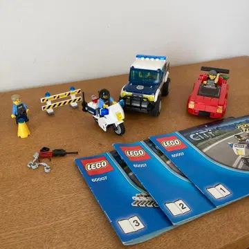 LEGO City 60007 부품과 설명서 세트 상자 없음
