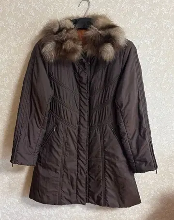 브라운 퍼(털) 부착 다운 자켓