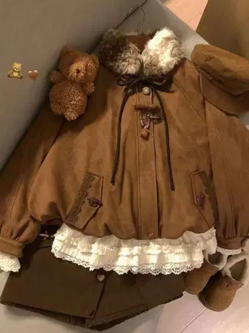 브라운 퍼 포함 판초