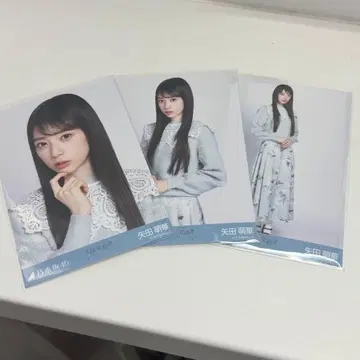 노기자카46 브로마이드 카라 부착 코디 컴프 야타 모에카