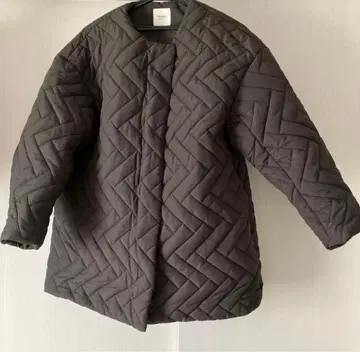 빔즈 퀼팅 자켓 머플러 포함 카키