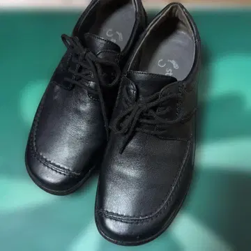 스트로버 가죽 블랙 캐주얼 슈즈 스트로버