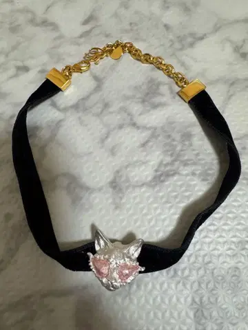 로제 비비에 사이케델리카 벨벳 초커 블랙