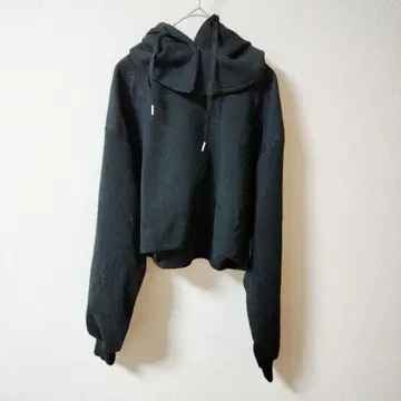 JEANASIS 블랙 크롭 후디와 롱 스커트