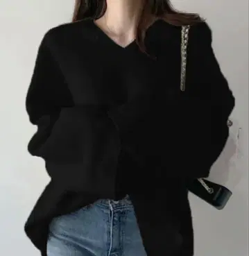 블랙 V넥 니트 스웨터 긴팔 오버 사이즈