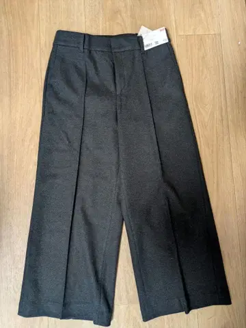 유니클로 씨 브러쉬드 저리 크롭 팬츠