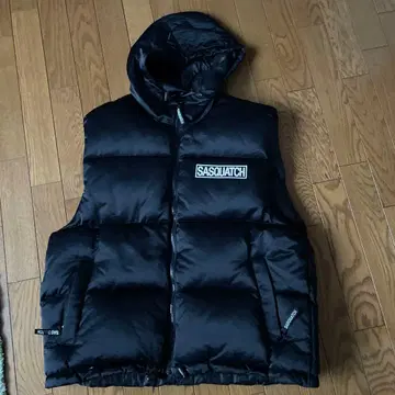 SASQUATCH 사스콰치 로고 다운 베스트 L 사이즈