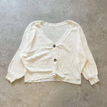 s3232 그레일 V넥 가디건 7부 소매 리브 화이트 볼륨 슬리브