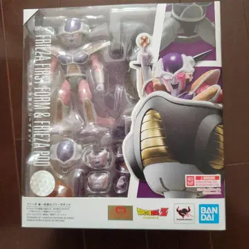 SHFiguarts 프리저 제1형태 & 프리저 포드