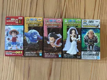 원피스 월드 컬렉션 미개봉 상자 약간의 흠집 수집용 피규어 세트