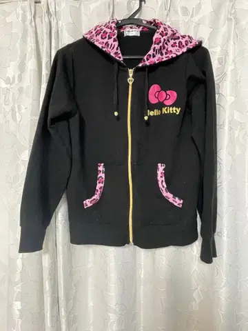헬로키티 핑크 레오파드 무늬 후드티 M 키티 산리오