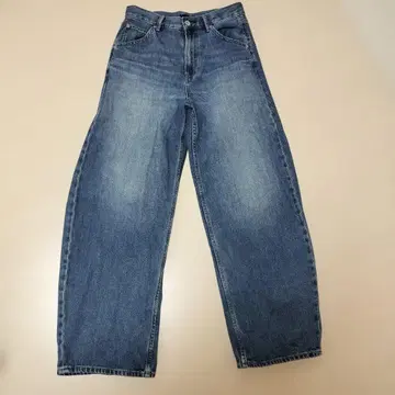유니클로 배기 커브 청바지 67 BLUE 사이즈 26