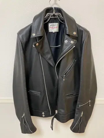 Lewis Leathers 사이클론 40 카우하이드