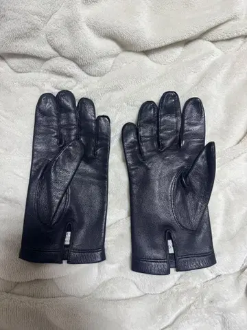 가죽제 검은색 장갑 약 10cm 폭