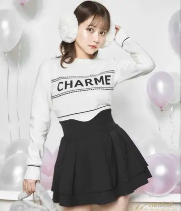 미셸 마카롱 로고 니트탑 michellMacaron