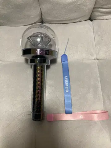SEVENTEEN 응원봉 스트랩 포함