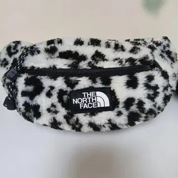 THE NORTH FACE 보아 웨스트 파우치 바디백 레오파드 무늬