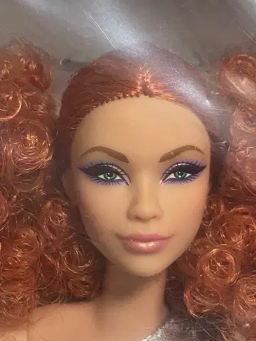 바비 룩스 Barbie Looks Model #11