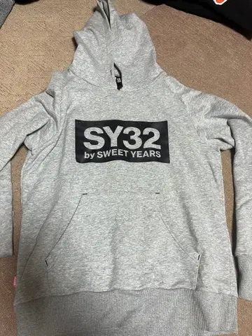 SY32 by SWEET YEARS 그레이 후드티