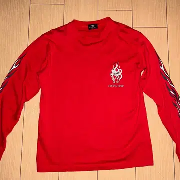 TERCER CREW 빨간색 프레임 스컬 T셔츠