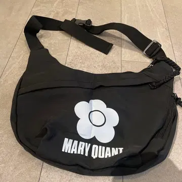 MARY QUANT 블랙 숄더백