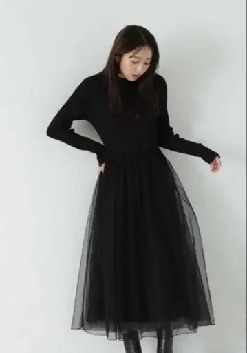 내추럴 뷰티 베이직 튤 도킹 니트 원피스 PS