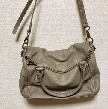 케이트 스페이드 그레이 가죽 숄더백