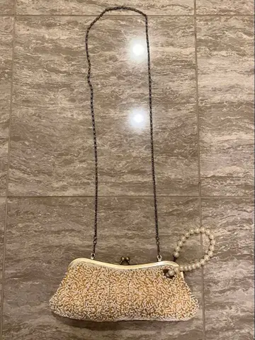 펄 비즈 클러치백