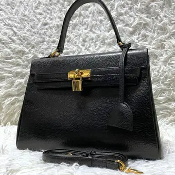 가죽 포멀 백 2way 핸드백 골드 금장 장식 자물쇠 블랙