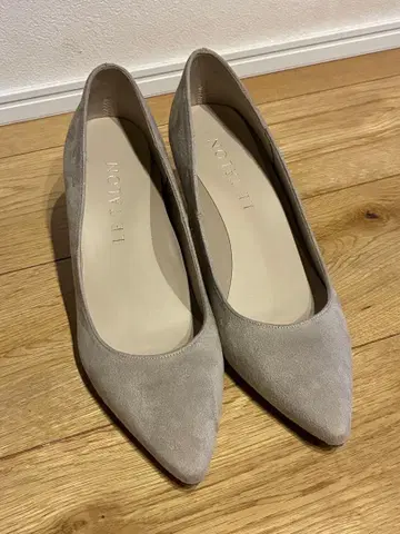 Le Talon 스웨이드 펌프스