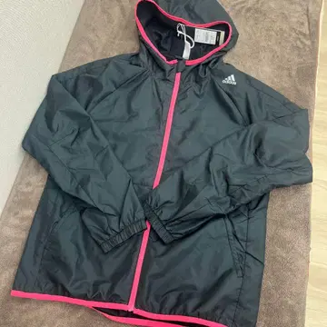 CLIMASTORM 기능이 있는 후드 부착 바람막이 adidas