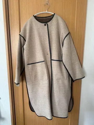 Kastane 라이너 부착 파이핑 코트