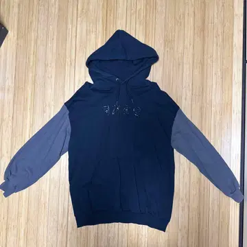 nqrse 굿즈 세탁 후드티