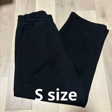 UNIQLO C 맨투맨 와이드 팬츠 블랙 S