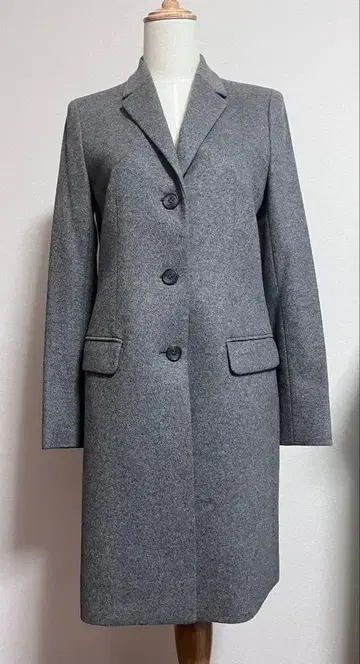 그레이 체스터 코트 3개 버튼