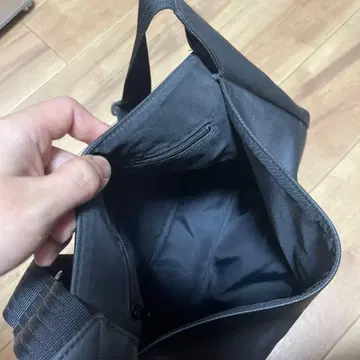 폴 스미스 블랙 숄더백