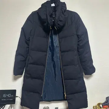 PECA 네이비 후드 부착 롱 코트