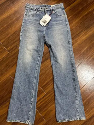 6 록 데님 택 포함 새상품 라이트 블루 24