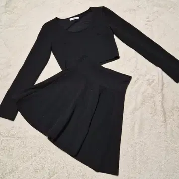 립 서비스 긴팔 스커트 셋업 크롭 상의