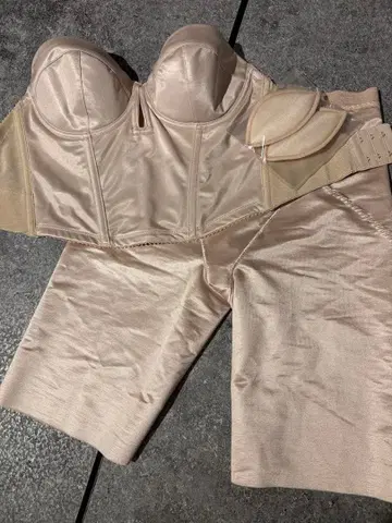 THE TREAT DRESSING 브라이덜 이너 세트