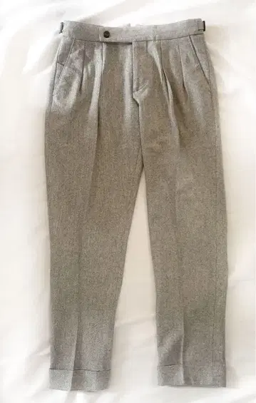 BERWICH 슬랙스 사이즈 42 그레이 겨울 상품 (클리닝 완료)