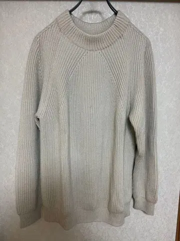 BATONER SIGNATURE 보틀넥 니트