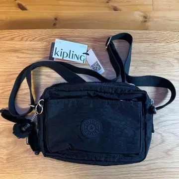 Kipling 아바누엠 블랙 숄더백