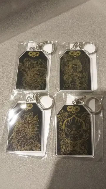 [ 총 4종 ] 용과 같이 아크릴 키링 컴플리트품