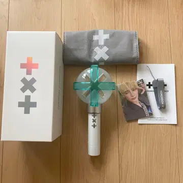 TXT 공식 응원봉 ver2 트레이딩 카드 포함 모아봉