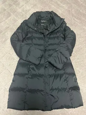 INDIVI 블랙 다운 자켓 38