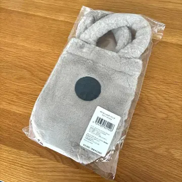 스벅 홀리데이 2025 보틀 숄더백 퍼 베이지