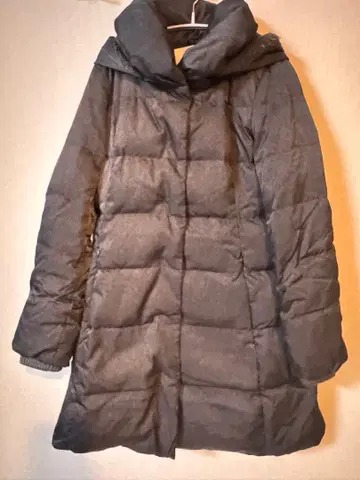 [새상품급] qualit 후드 부착 다크 그레이 롱 다운 자켓